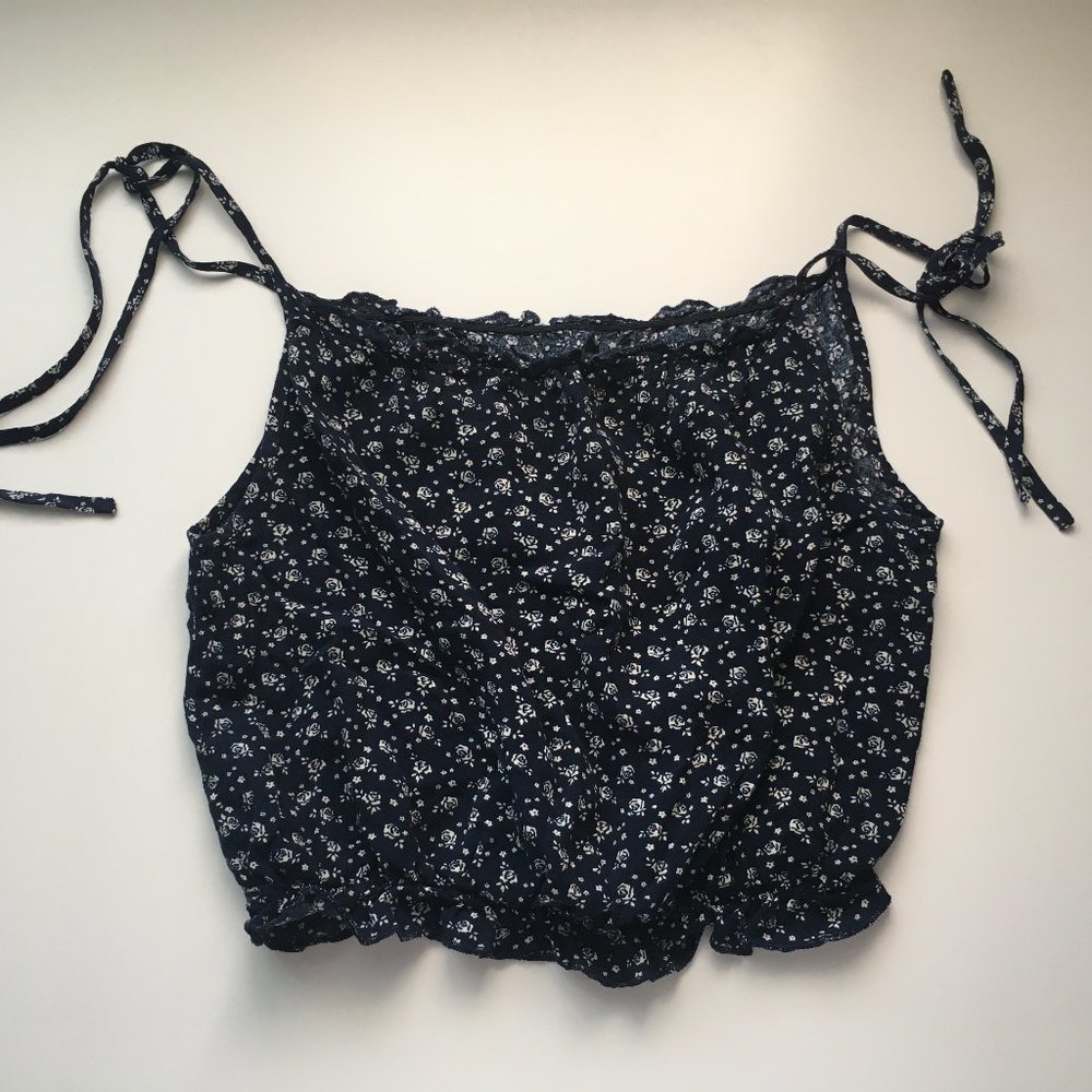 Brandy Melville Carly Blue Floral Tie Tank Top